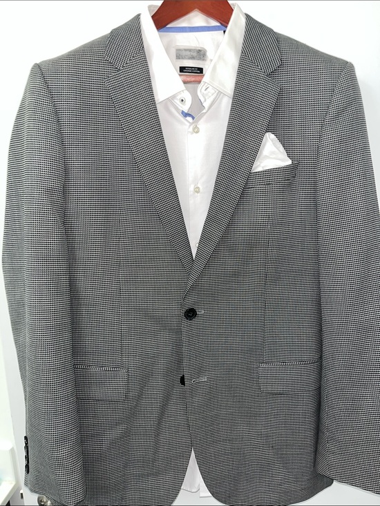 Hugo Boss Other - Hugo Boss Halsey2 size 42L US. 58% Wool, 32% Cotton. EUC